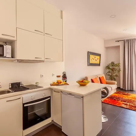 Porta 116 Apartment *